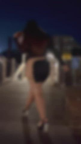 Ass spread in public by the dock - free porn video