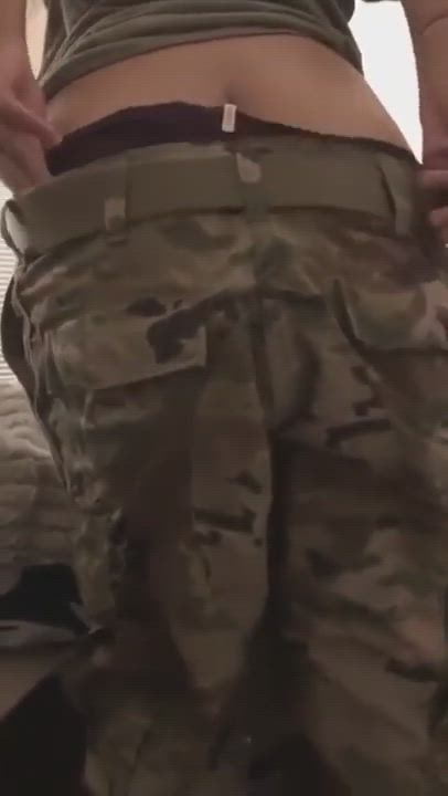 Army Girl - free porn video