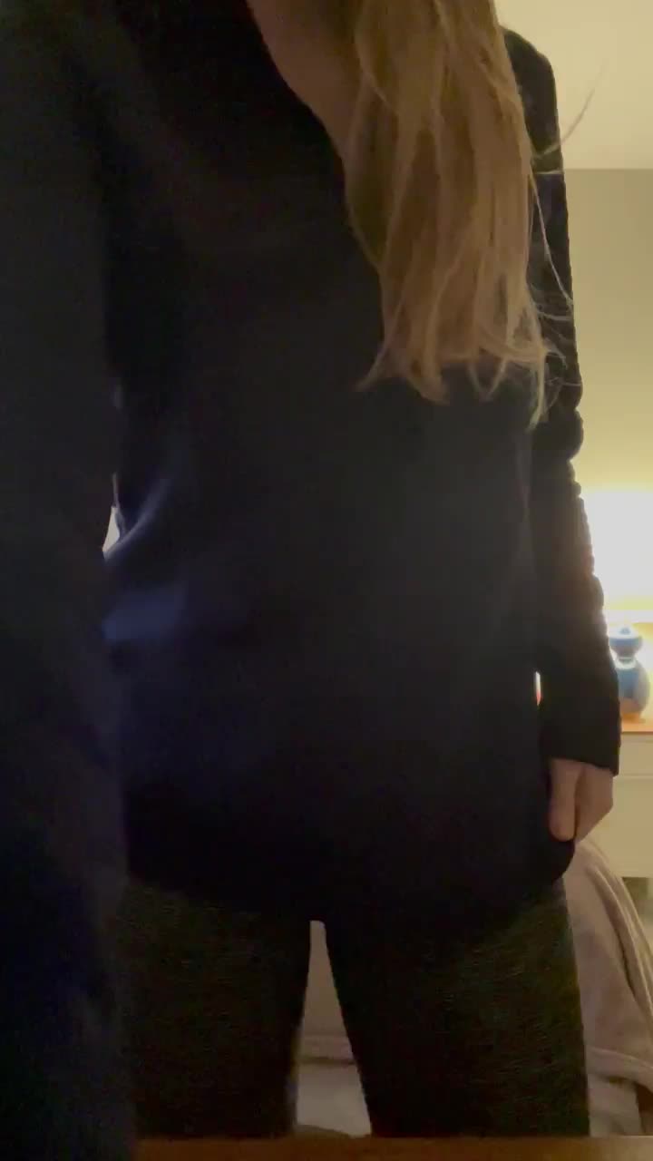 My 28Ds are here to make your monday just a little better :) - free porn video