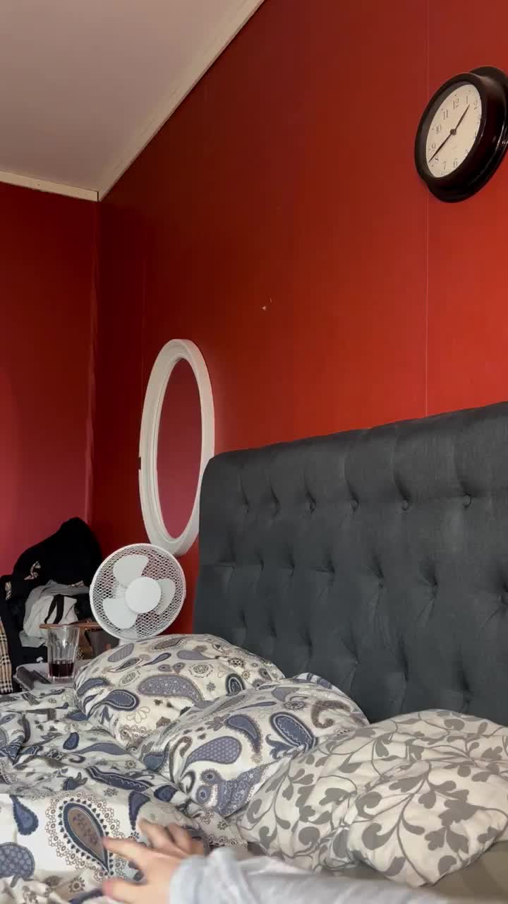 I wouldnt mind if you put it in the "wrong" hole 🥰 - free porn video