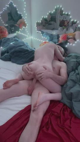 Love it when he spreads my ass while I ride it. - free porn video
