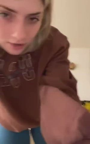 Desperately need someone who can make captions for me, using celebs, streamers, tiktokers, etc. Need this so bad so I can goon, please help me! - free porn video