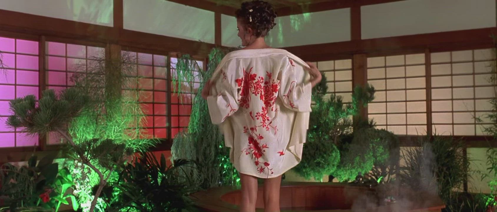 Fabiana Udenio, better known as Alotta Fagina in Austin Powers: International Man of Mystery (1997) - free porn video