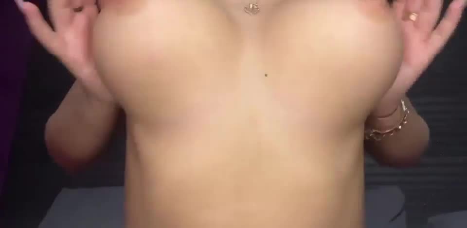 My natural boobs are yours - free porn video