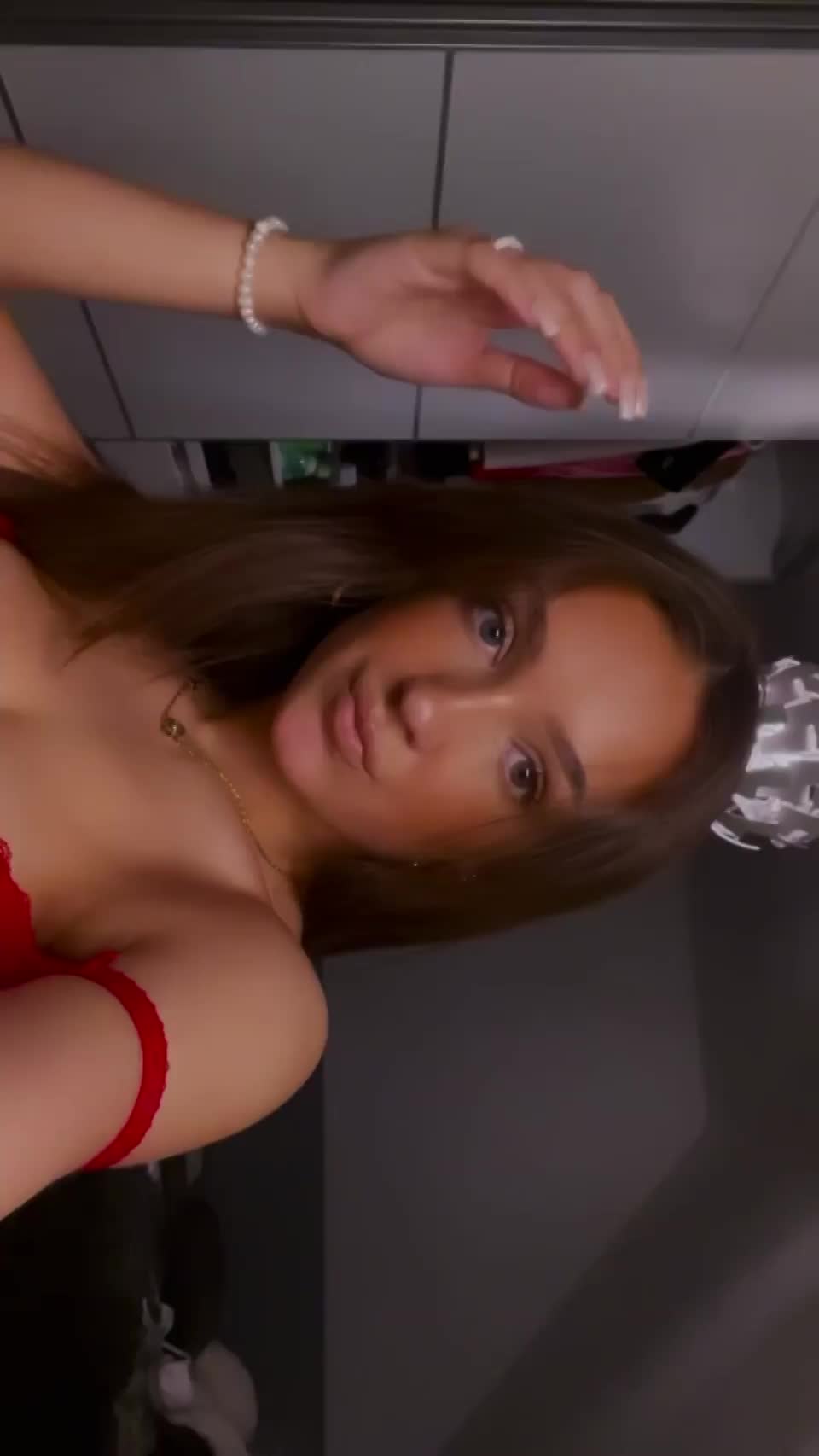 Train my titties how to take daddy's dick - free porn video