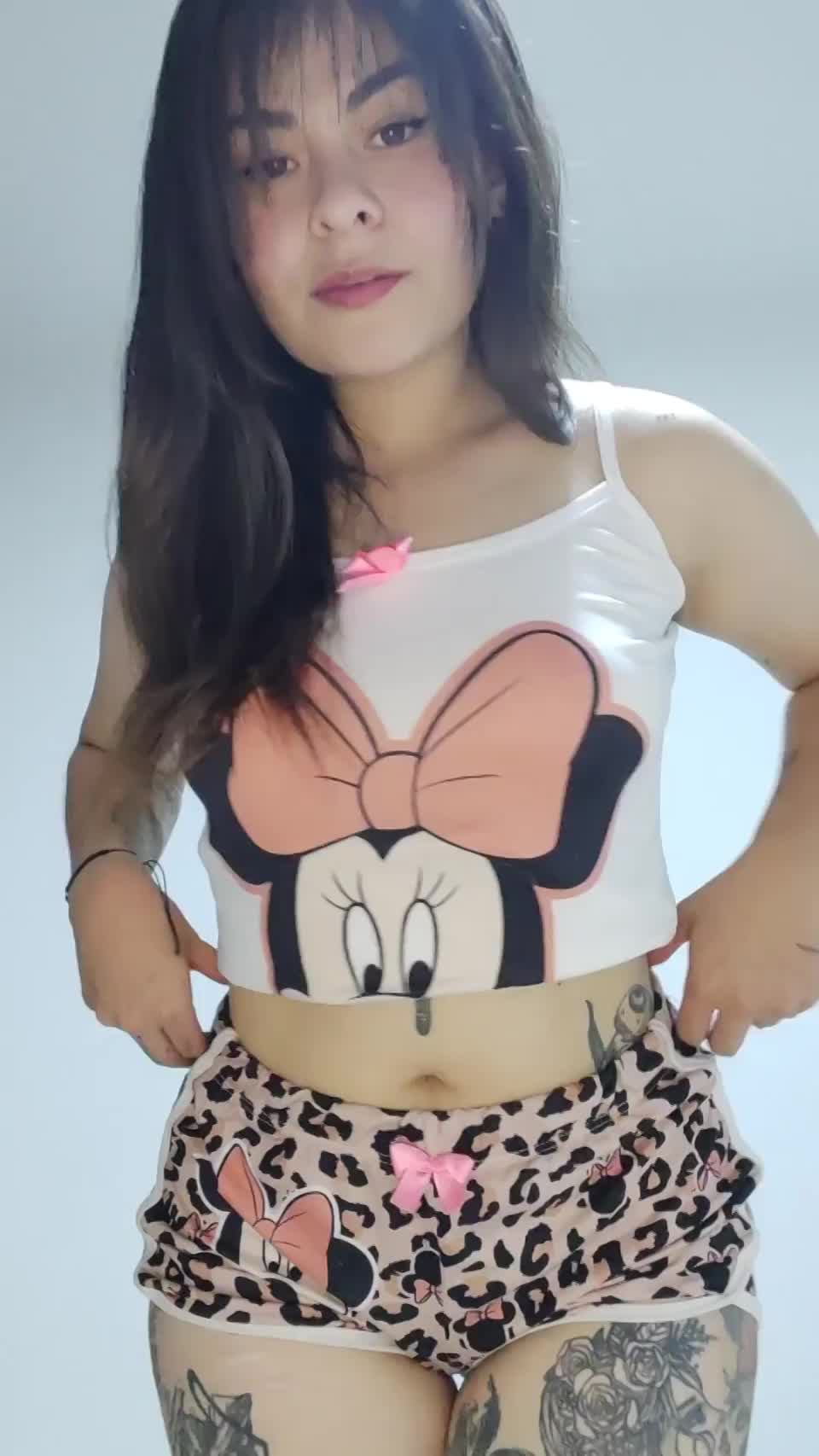 Describe my mommy ass in one word! - free porn video