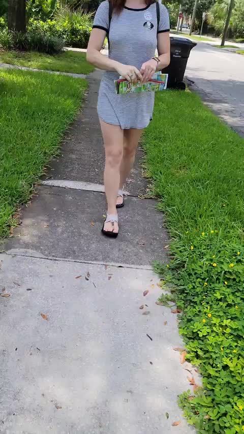 Taking in the sights [GIF] - free porn video
