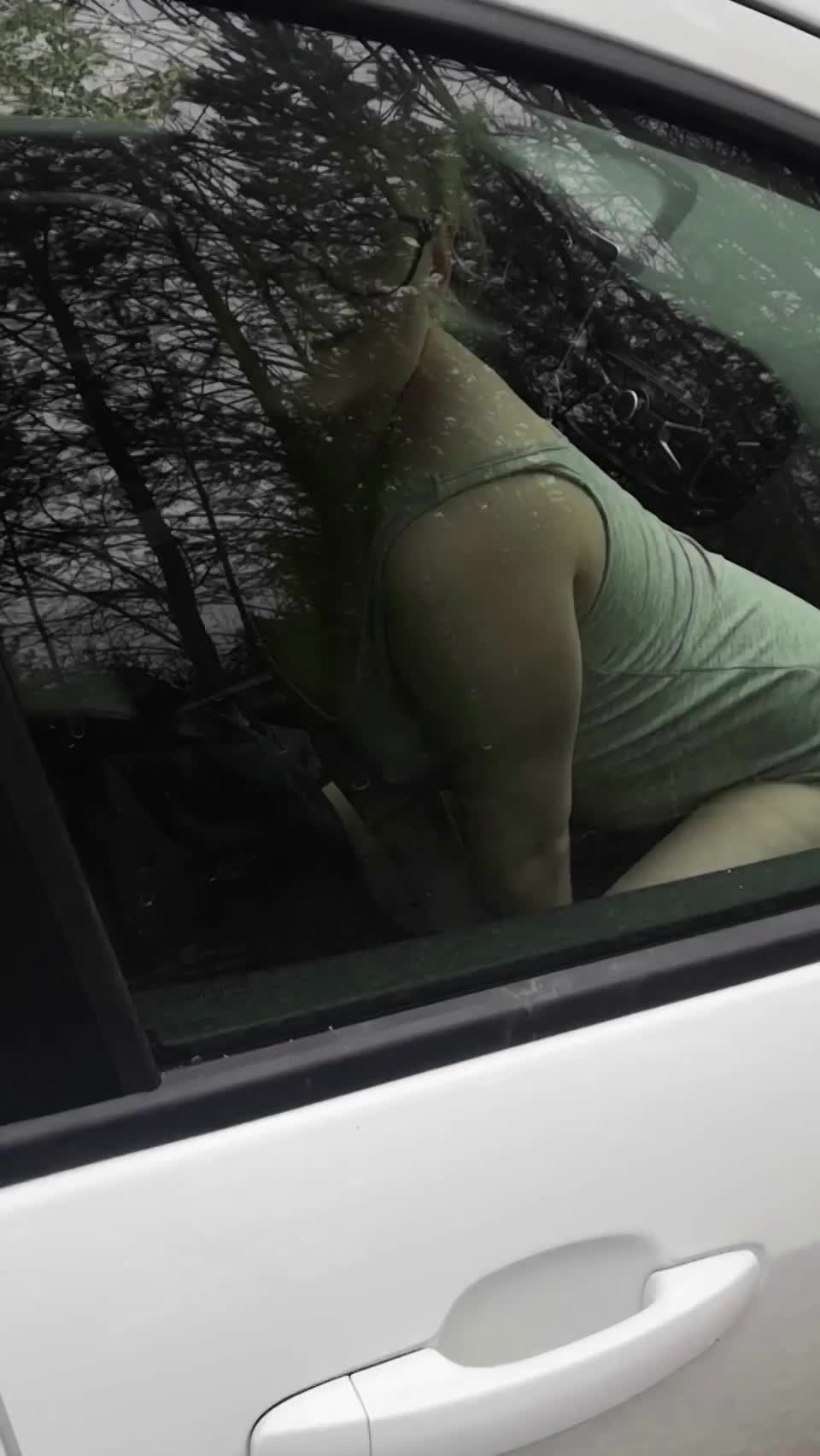 What could be nicer than doggy fucking in a car after college - free porn video