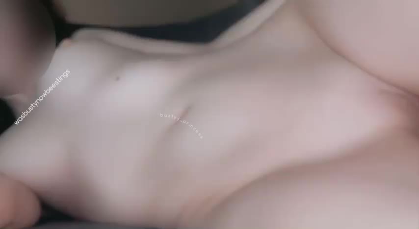 i shaved my pussy lips bare for this post…. Lick or fuck - free porn video