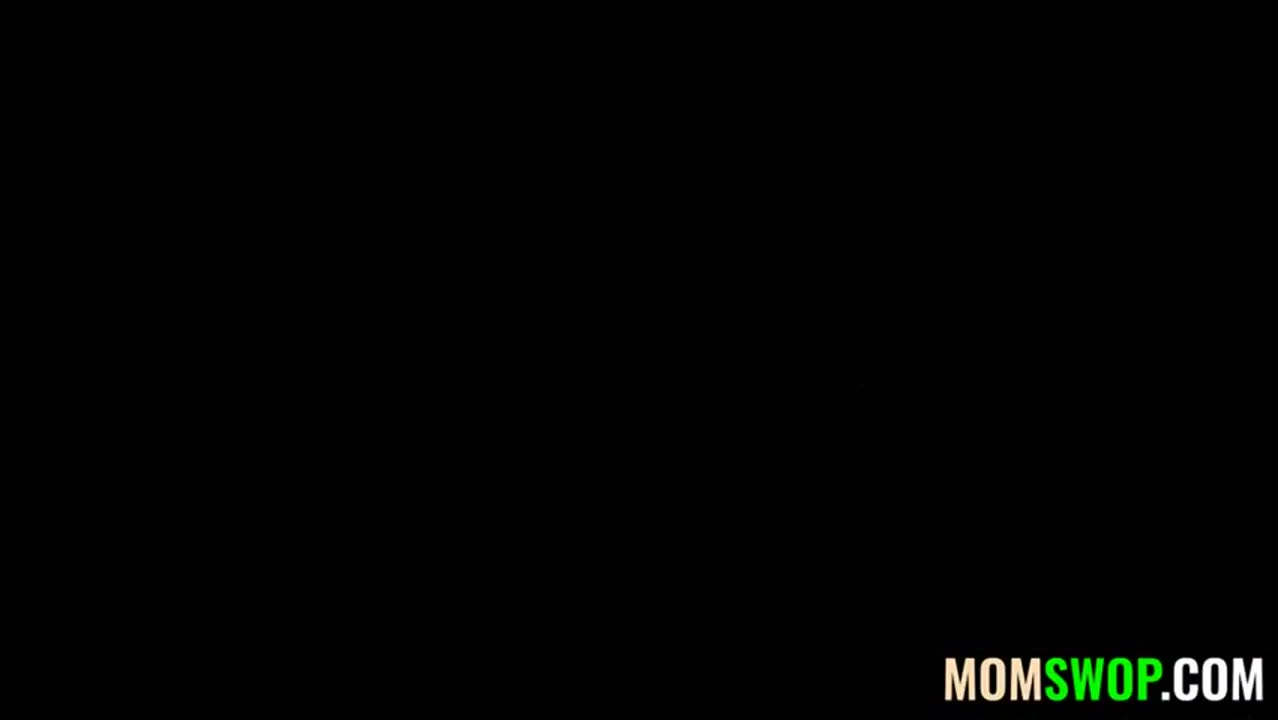 Carmen Valentina and Aria Khaide - Devil Milf and Mommy Swaping their Boys - free porn video