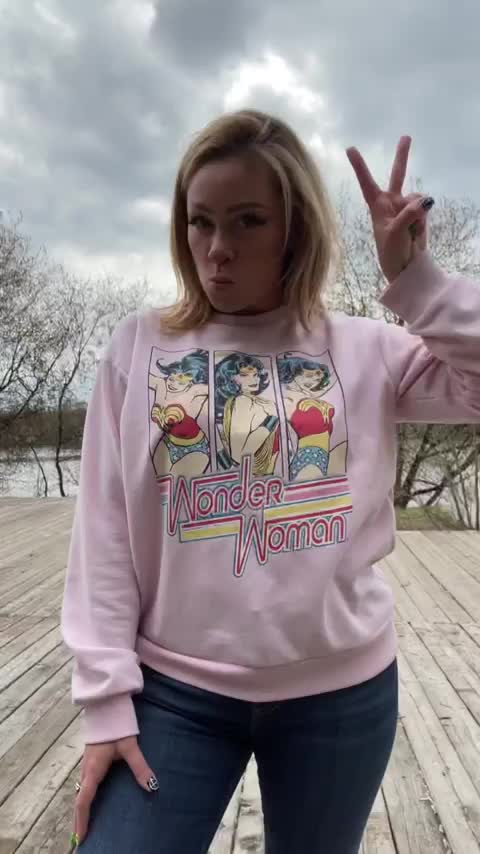 Some bouncing boobs special for u daddy - free porn video