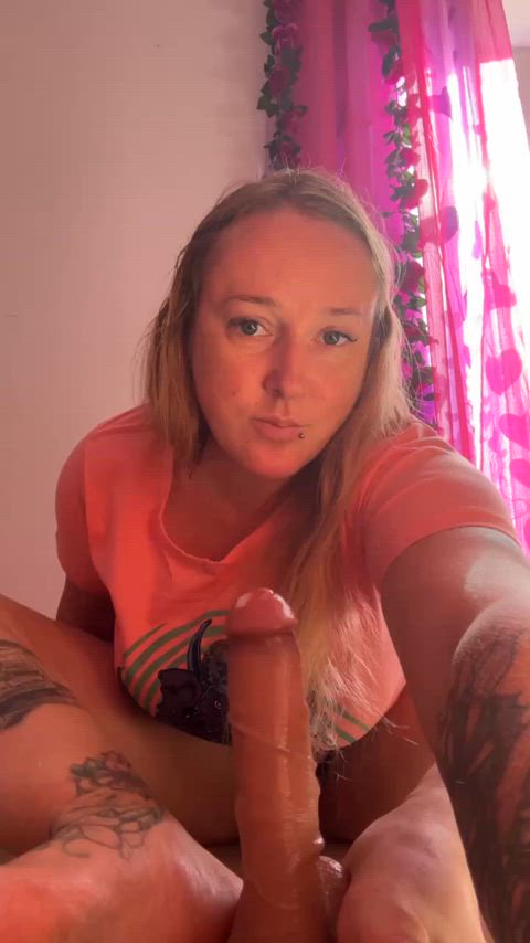 all you get is a nice sensual footjob - free porn video