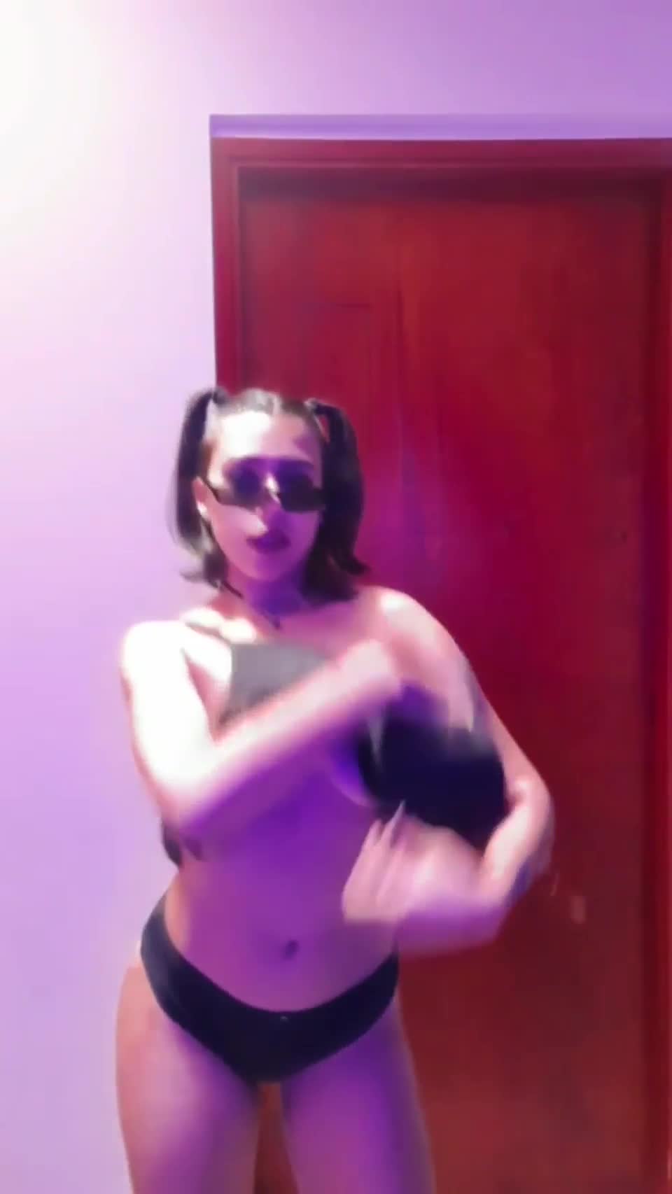 My Boobies looks so juicy and delicious, wanna taste ☺️ - free porn video