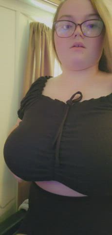 a lil fun on a Sunday - free porn video