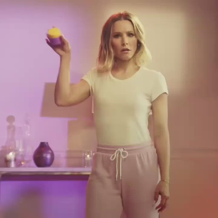 Kristen Bell is such a naughty MILF - free porn video