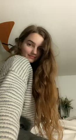 Does my pussy deserve to be licked or stretched? - free porn video