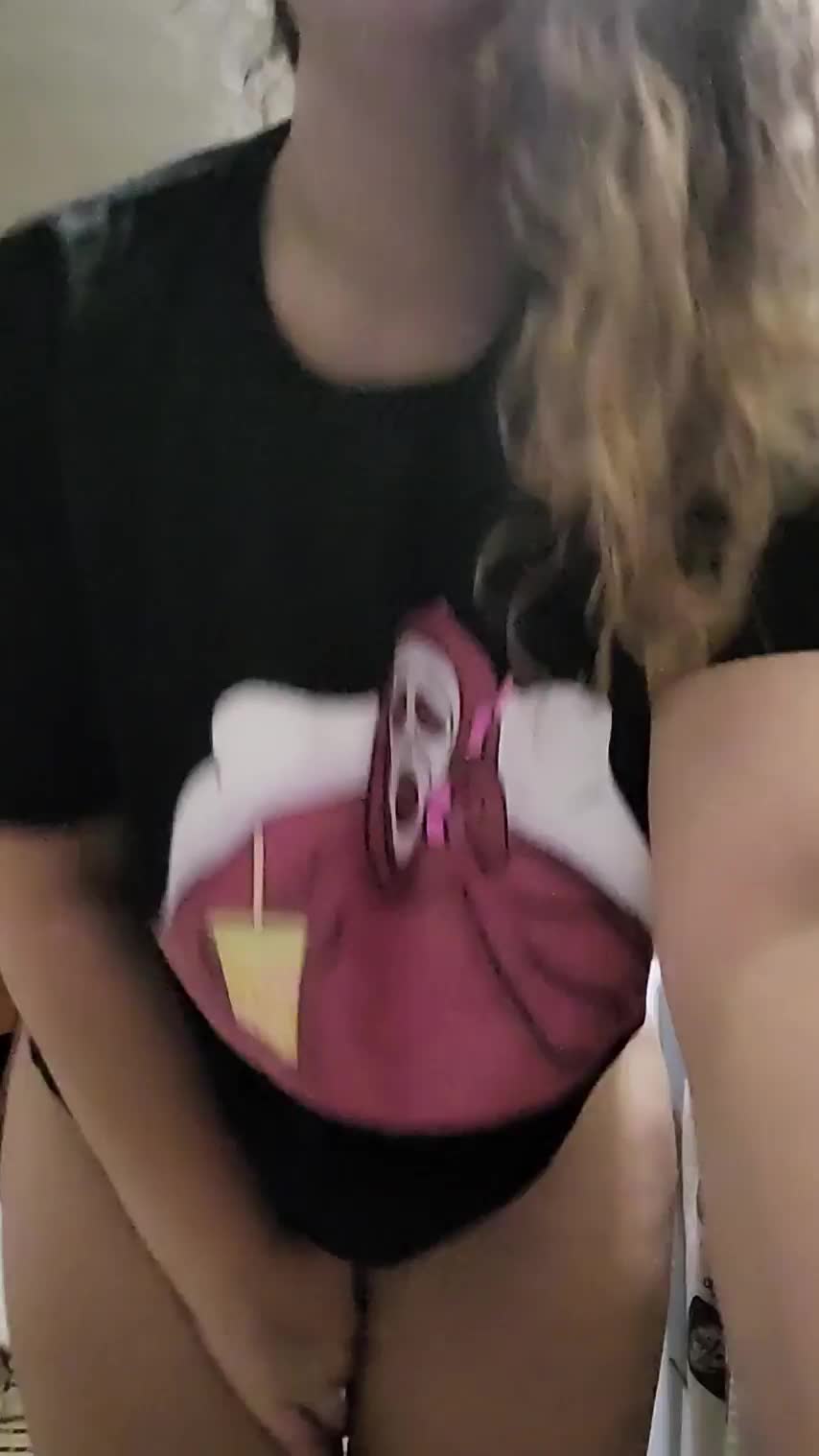 Is my thickness a turn on? - free porn video