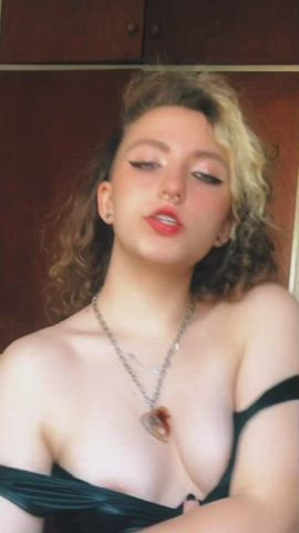 suck my tits - free porn video
