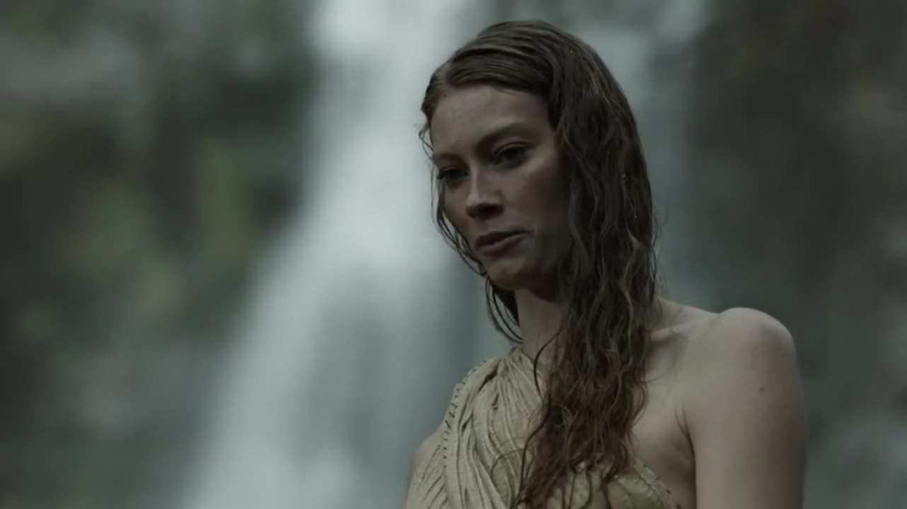 Alyssa Sutherland in "Vikings" - free porn video