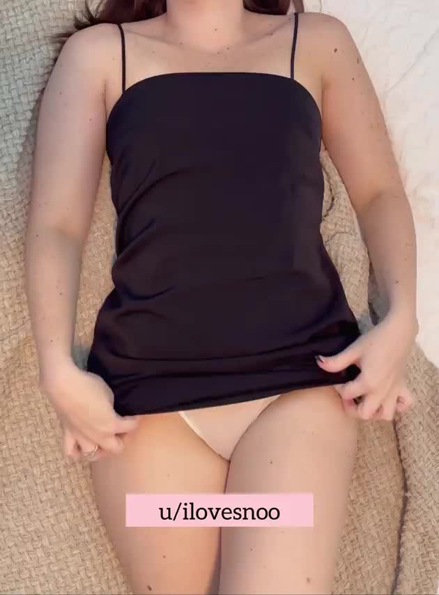 had to show you what’s under my dress before I run to class - free porn video