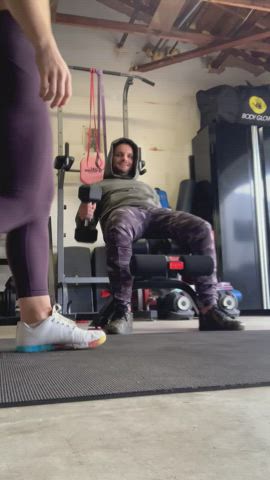 Wonder if I can get him to finish his set 😈 - free porn video