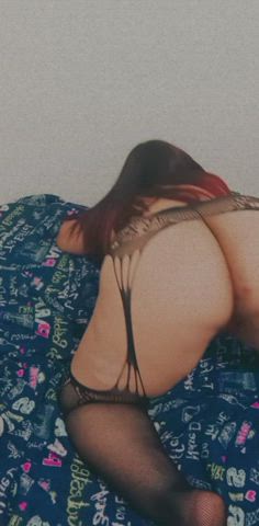 I like to shake my ass for you - free porn video