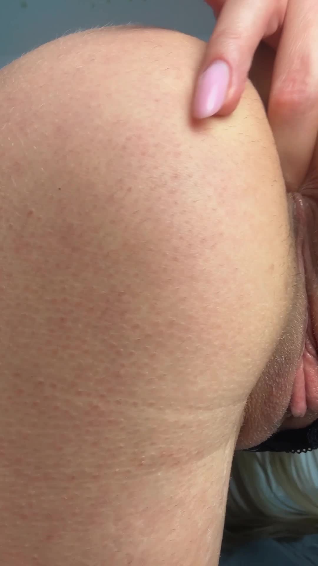 My fantasy is to be fucked in both my holes at same time 🤤 - free porn video