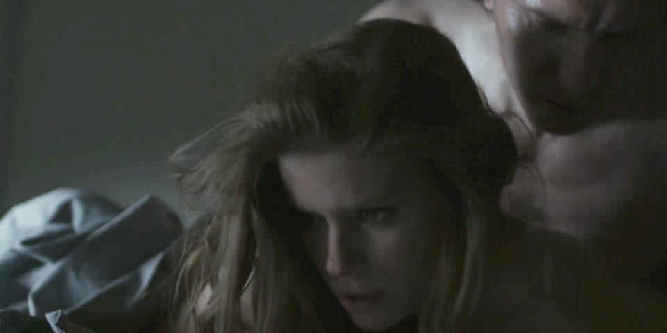 Kate Mara - House of Cards S02E01 - free porn video