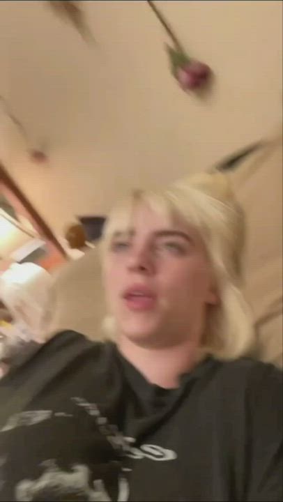 Billie Eilish jiggle - free porn video