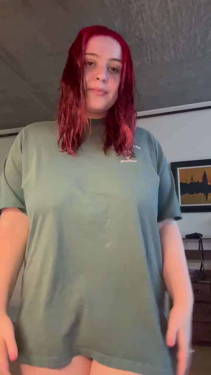 Would you fuck a curvy girl like myself - free porn video
