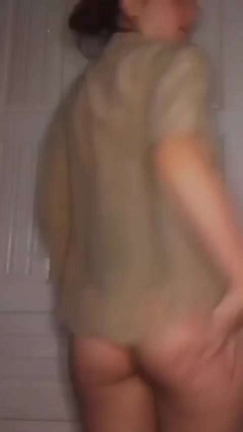 Do you think guys only like me for my butt - free porn video