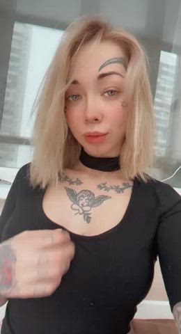 Good morning. I would like to see your cock in my mouth - free porn video