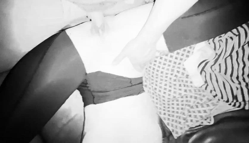 Good girl finishing the job all over her tummy - free porn video