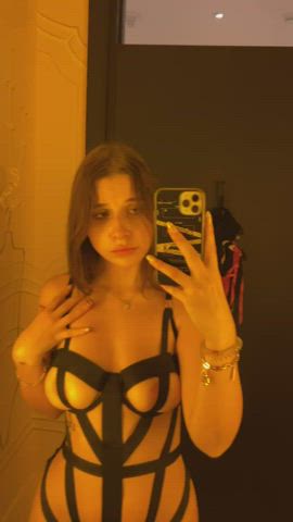 Do you like my outfit… I think we could have pretty much fun in the changing room haha - free porn video