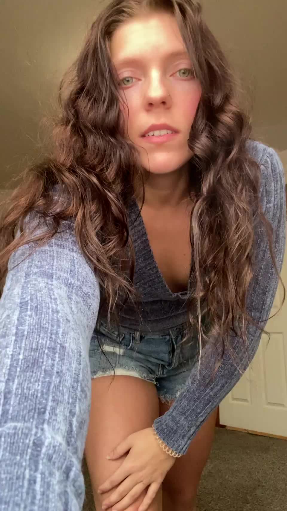 Are you willing to test out my holes? - free porn video