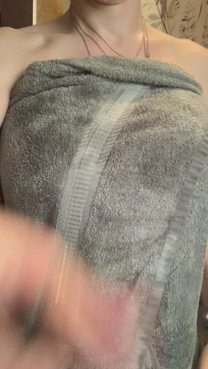 Lotion my huge tits! - free porn video