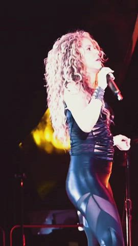 Shakira: ass shake - free porn video