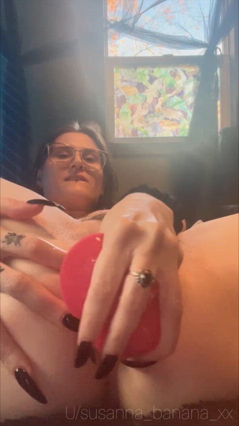 Someone fill me with a real cock quick! - free porn video