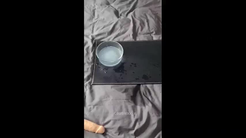 Would you like to see me catch my squirt? - free porn video