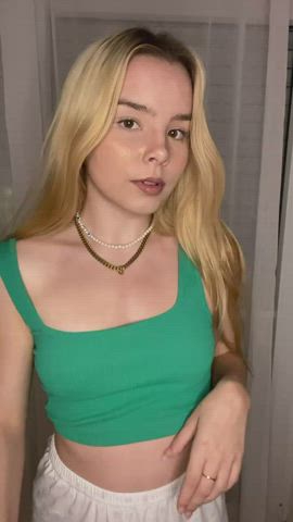 show me a younger girl on here and i owe u something - free porn video