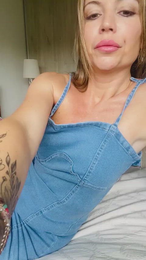 Do gooners like older women? We can fuck much better - free porn video