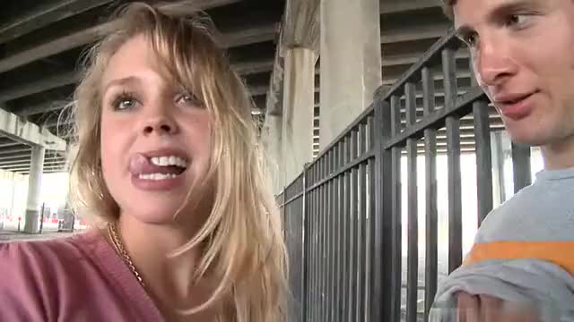 She's Crazy For That Dick, So Sexy - free porn video