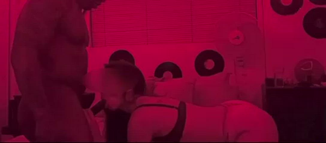 She tries to take her bull’s BBC to the back of her throat - free porn video