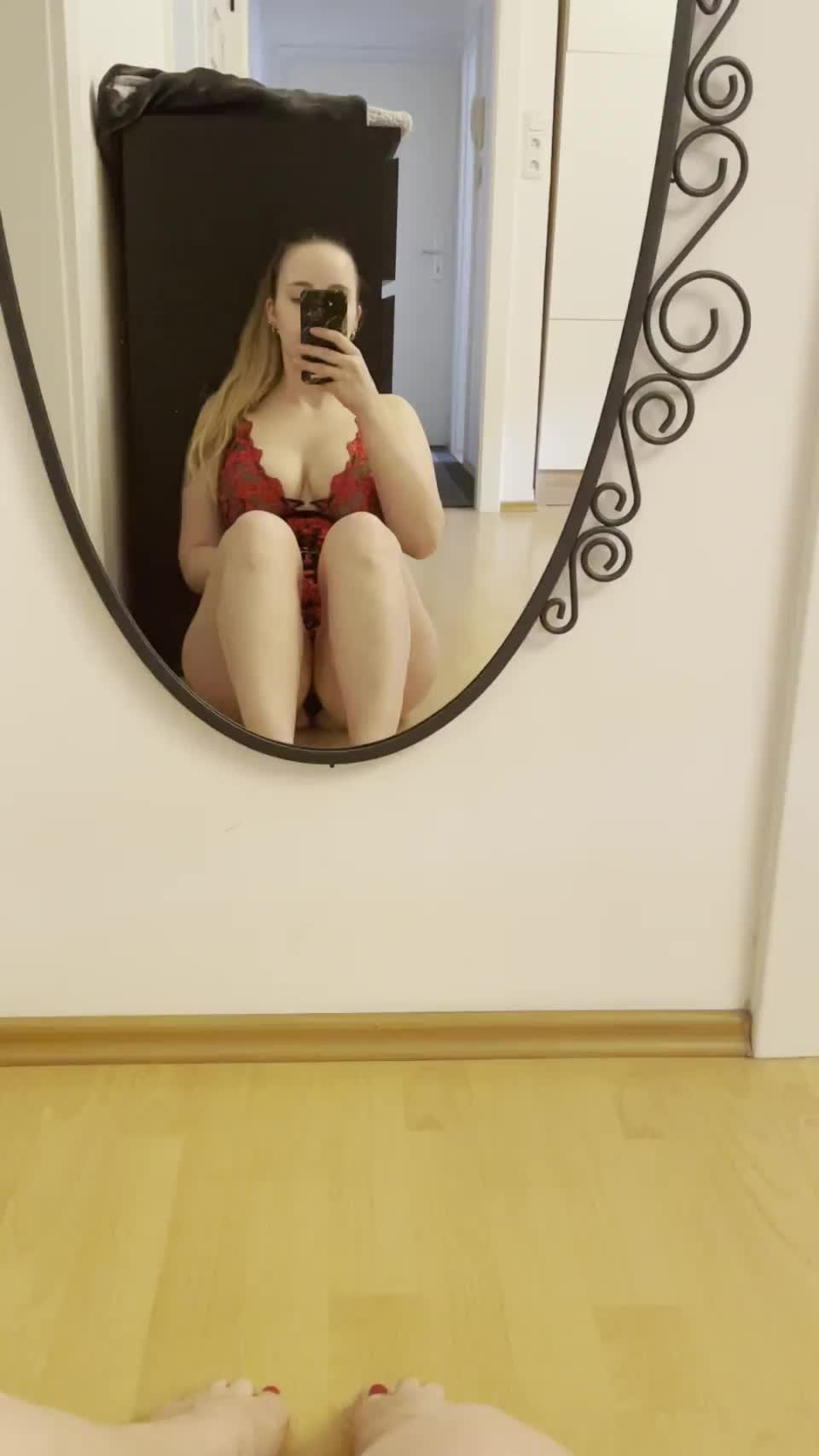 Is this what you mean by slim thick 😜 - free porn video