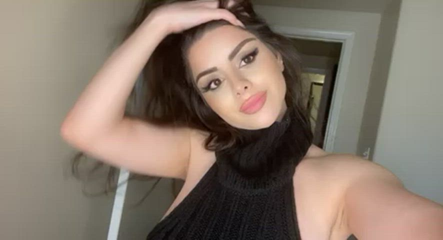 Pretty face & pretty titties - free porn video