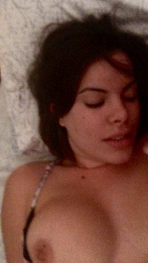 She was getting off from me cumming in her mouth. - free porn video