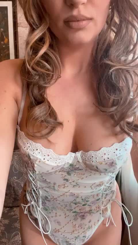 Felt cute in this teddy - free porn video