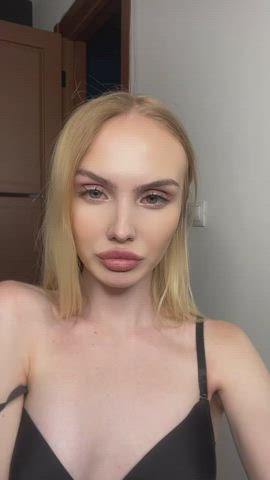 would you win in a stare contest - free porn video