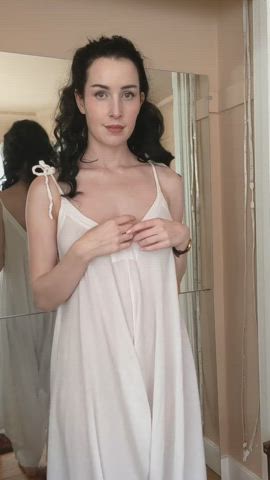 who is she pls help. i remember her at insta but i couldn't find. - free porn video