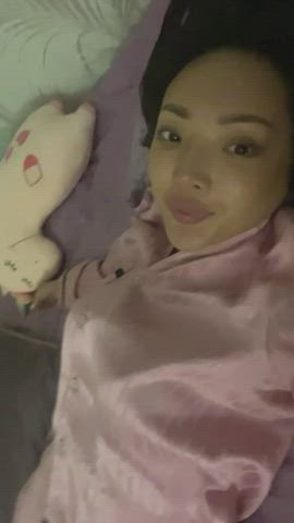Would you fuck me on the couch? - free porn video